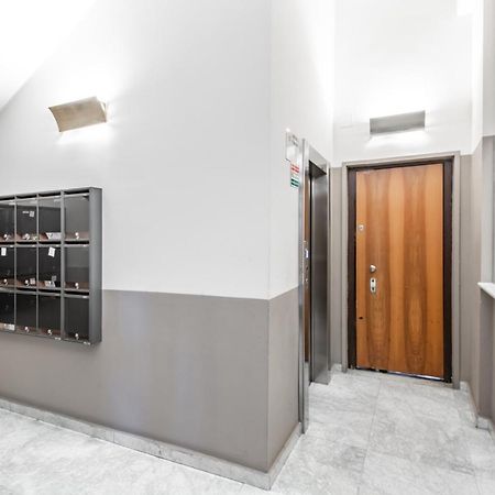 Easylife - Coccole E Comfort - Bilocale Caldo Ed Accogliente A Due Passi Dai Navigli E Metro Verde Milán Exterior foto