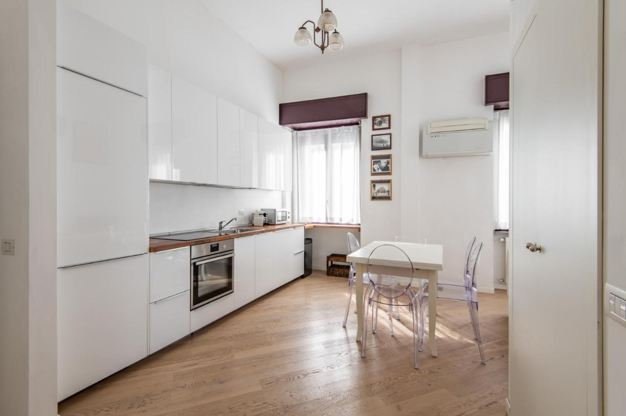Easylife - Coccole E Comfort - Bilocale Caldo Ed Accogliente A Due Passi Dai Navigli E Metro Verde Milán Exterior foto